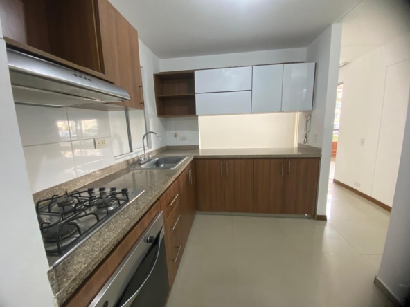 🚨 ¿Buscas tu nuevo apartamento? ¡Te ayudamos rápido y sin enredos! 🏡 Súper descuento listo para quien decida actuar HOY. 📲 Escríbenos ya y asegura tu hogar con beneficio especial.