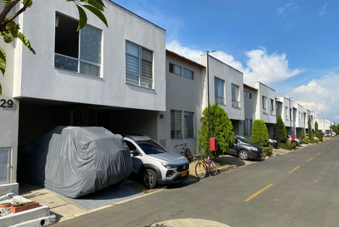 Casa en venta en Ciudad Country – Jamundí