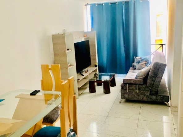 ¿Y si el apartamento ideal para ti no está por llegar… sino esperándote aquí? Cuando lo veas, entenderás que la oportunidad no se busca… se aprovecha.